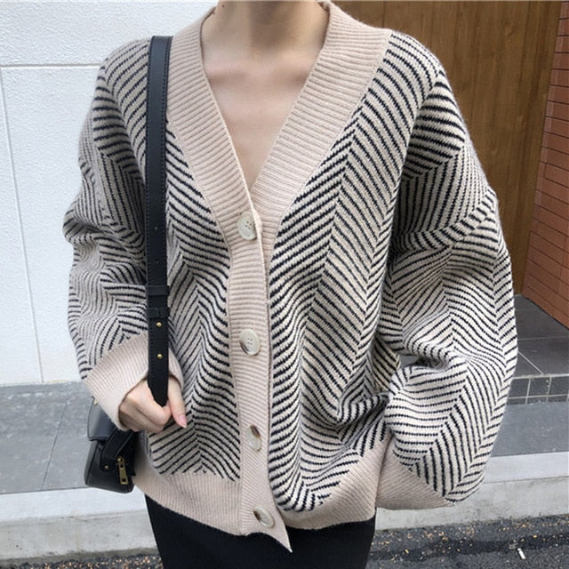 Colorfaith 2020 Women's Knitwear Autumn Winter  Striped Casual V-Neck Cardigans Button Cardigan Loose Korean Sweaters SWC3033